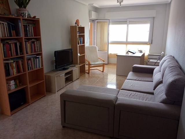 Wohnung im 2. Stock mit großer Terrasse