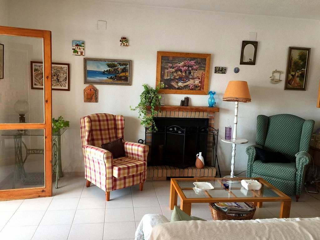 Freistehende Villa mit Pool – Foto 2