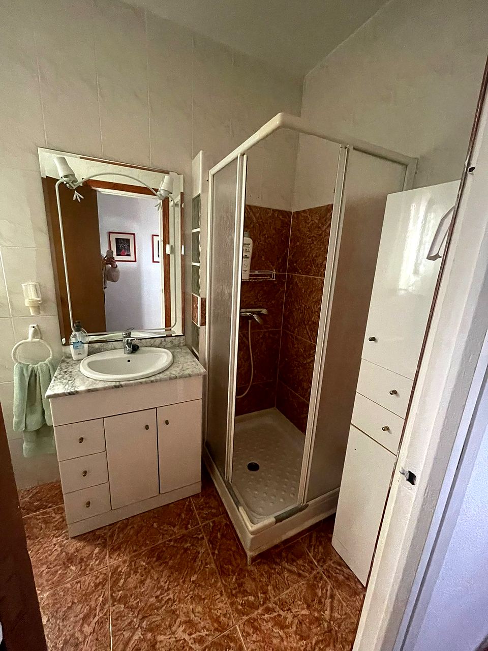 Apartamento mobilado no 1.º andar com vista para o mar – Foto 5